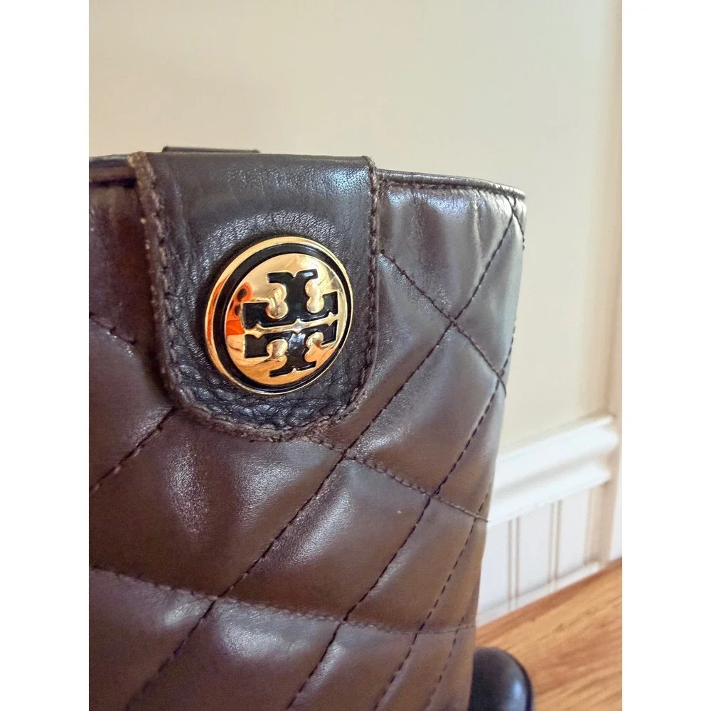 Tory Burch Kiernan Quilted Leather Riding Boots Brown Logo 8.5M